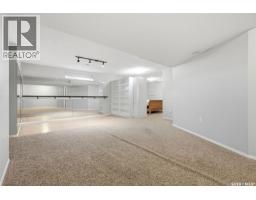 8097 Wascana Gardens Crescent, Regina, SK S4V1G2 Photo 35