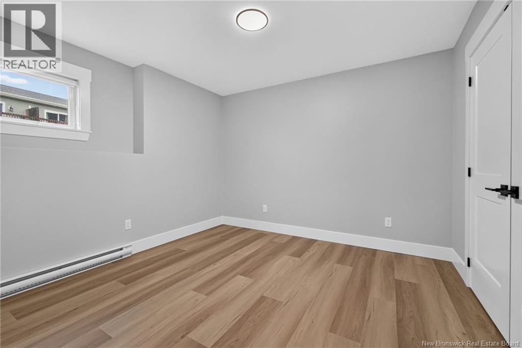 3 Avenue Denis - Image 12