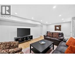 15 Cheval Drive, Grimsby, ON L3M4P3 Photo 40