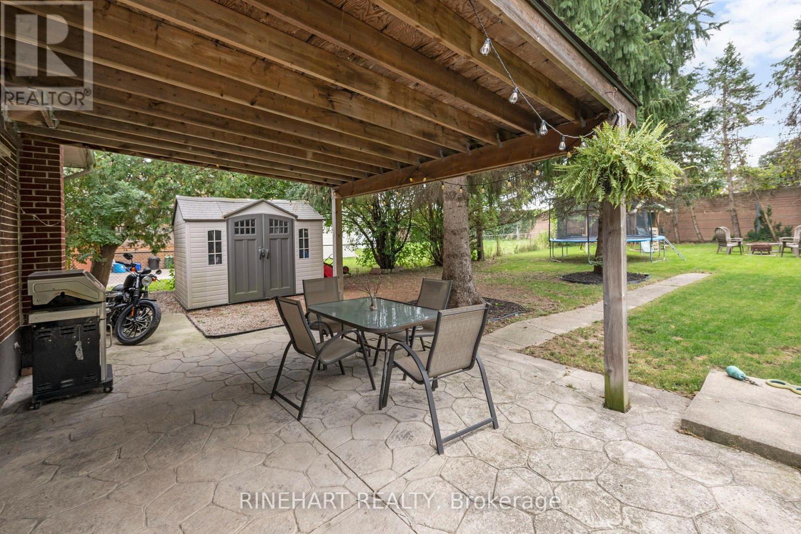 311 BURLINGTON CRESCENT - Image 29