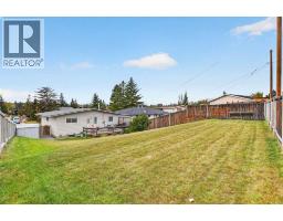 172 Queensland Road SE - photo 42