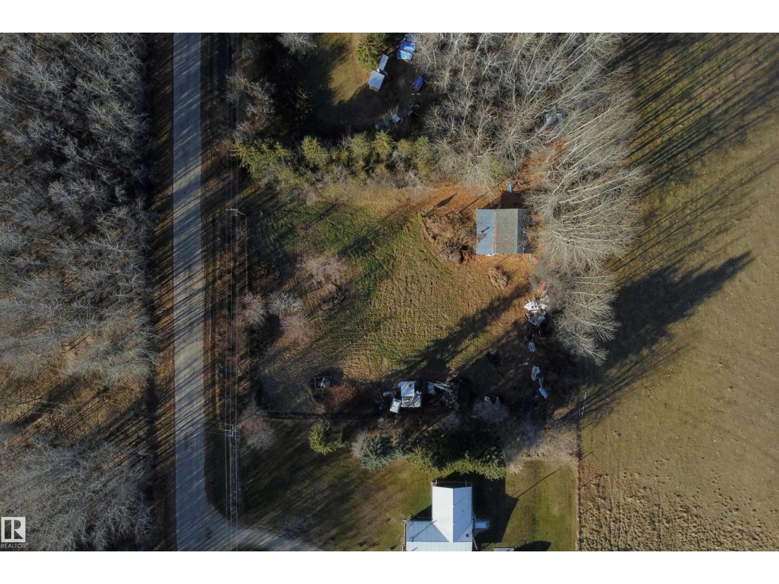 5114 51 Avenue - 26