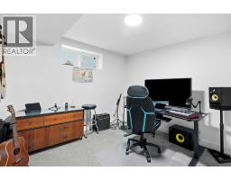 1076 Prestwick Circle Se, Calgary, AB T2Z3M2 Photo 38