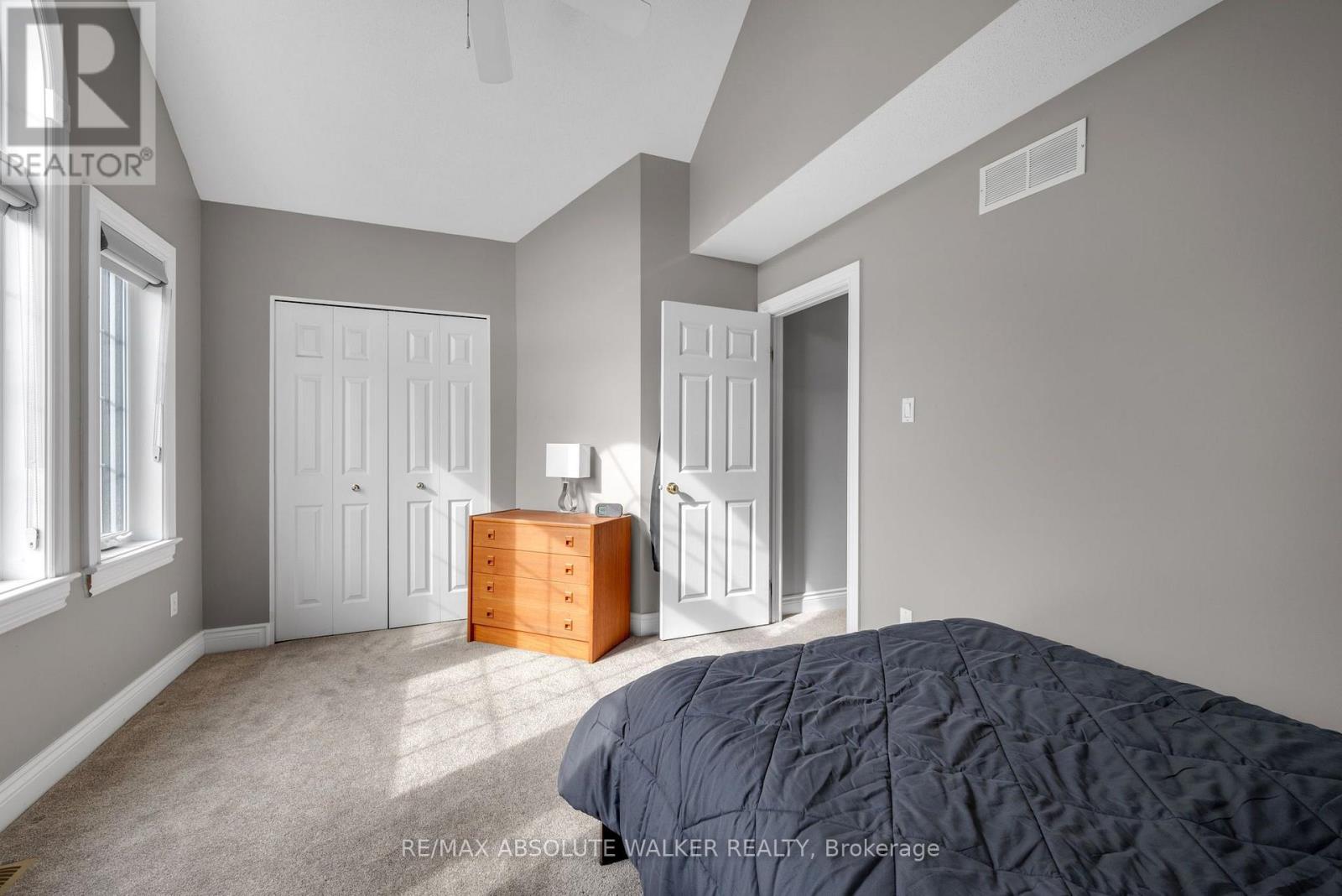 54 CASTLE GLEN CRESCENT - Image 24
