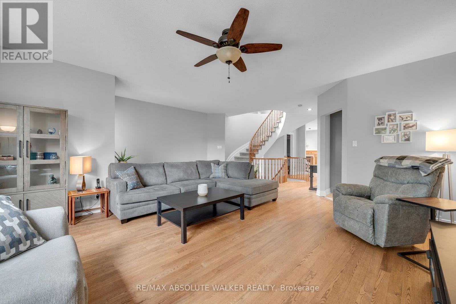 54 CASTLE GLEN CRESCENT - Image 7
