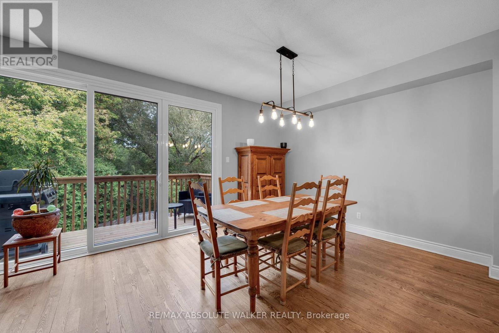 54 CASTLE GLEN CRESCENT - 8