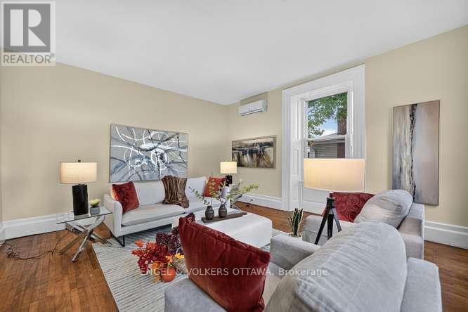 716 KING STREET W - 10
