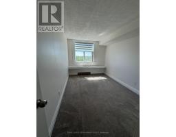 1209 - 2760 Carousel Crescent, Ottawa, ON K1T2N4 Photo 12