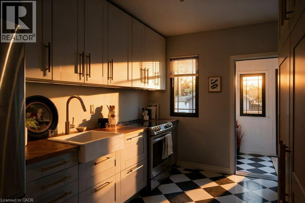 101 Cope Street — photo 19