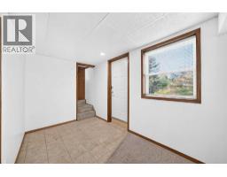 Family room - 1523 23 Street Nw, Calgary, AB T2N2P5 Photo 12