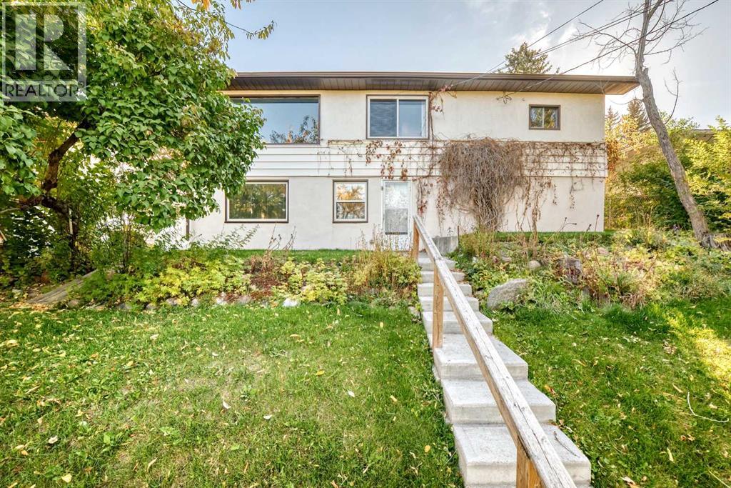 1523 23 Street NW - 2