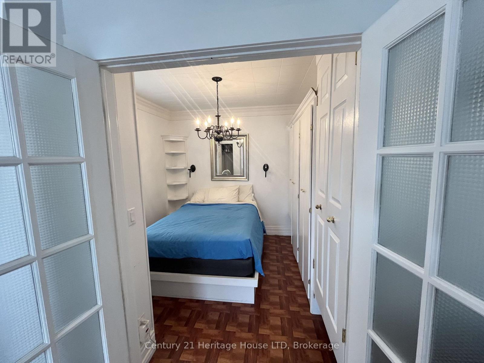 84 RYKERT STREET - 15