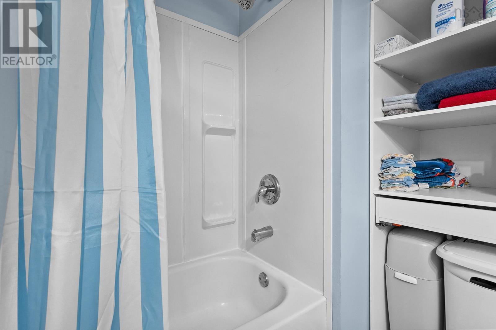 319 Ioney Hill - 10