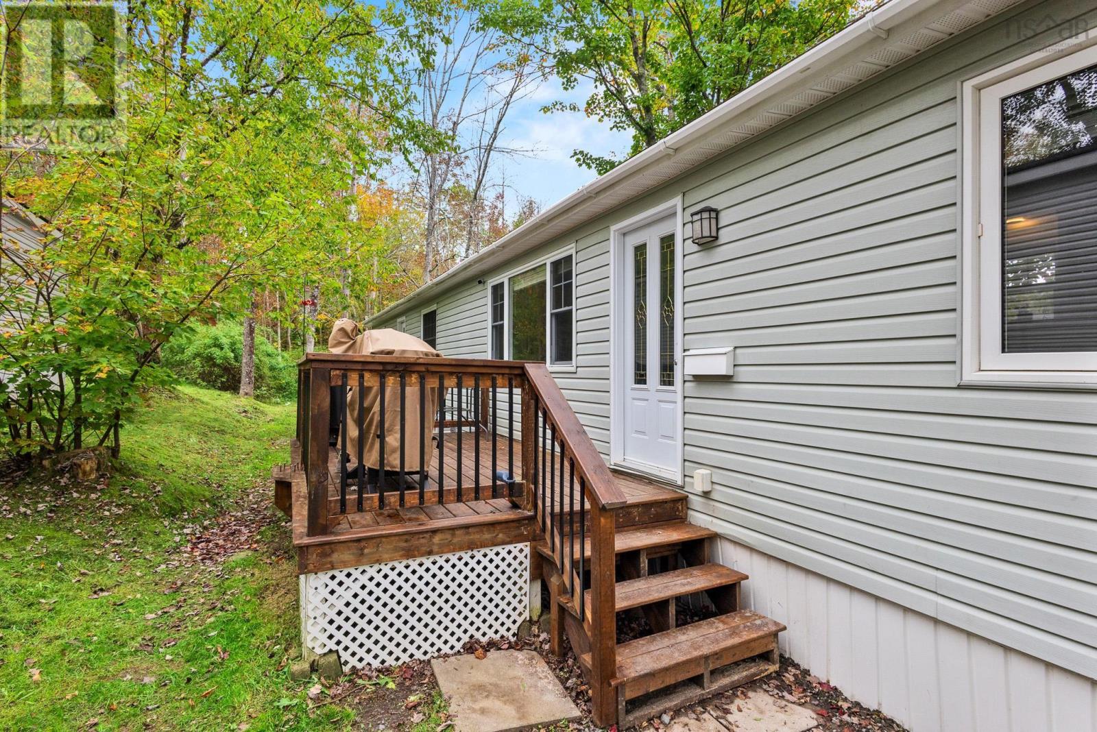 319 Ioney Hill - 18
