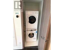 909 - 17 Bathurst Street, Toronto, ON M5V0N1 Photo 12