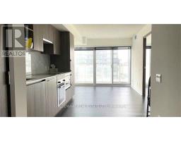 909 - 17 Bathurst Street, Toronto, ON M5V0N1 Photo 8