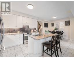 1055 Skyridge Boulevard, Pickering, ON L1X0G5 Photo 11