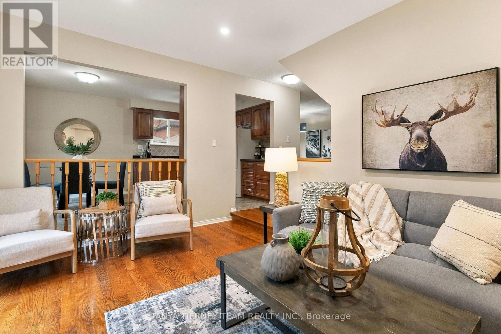 25 COULTON COURT - 23