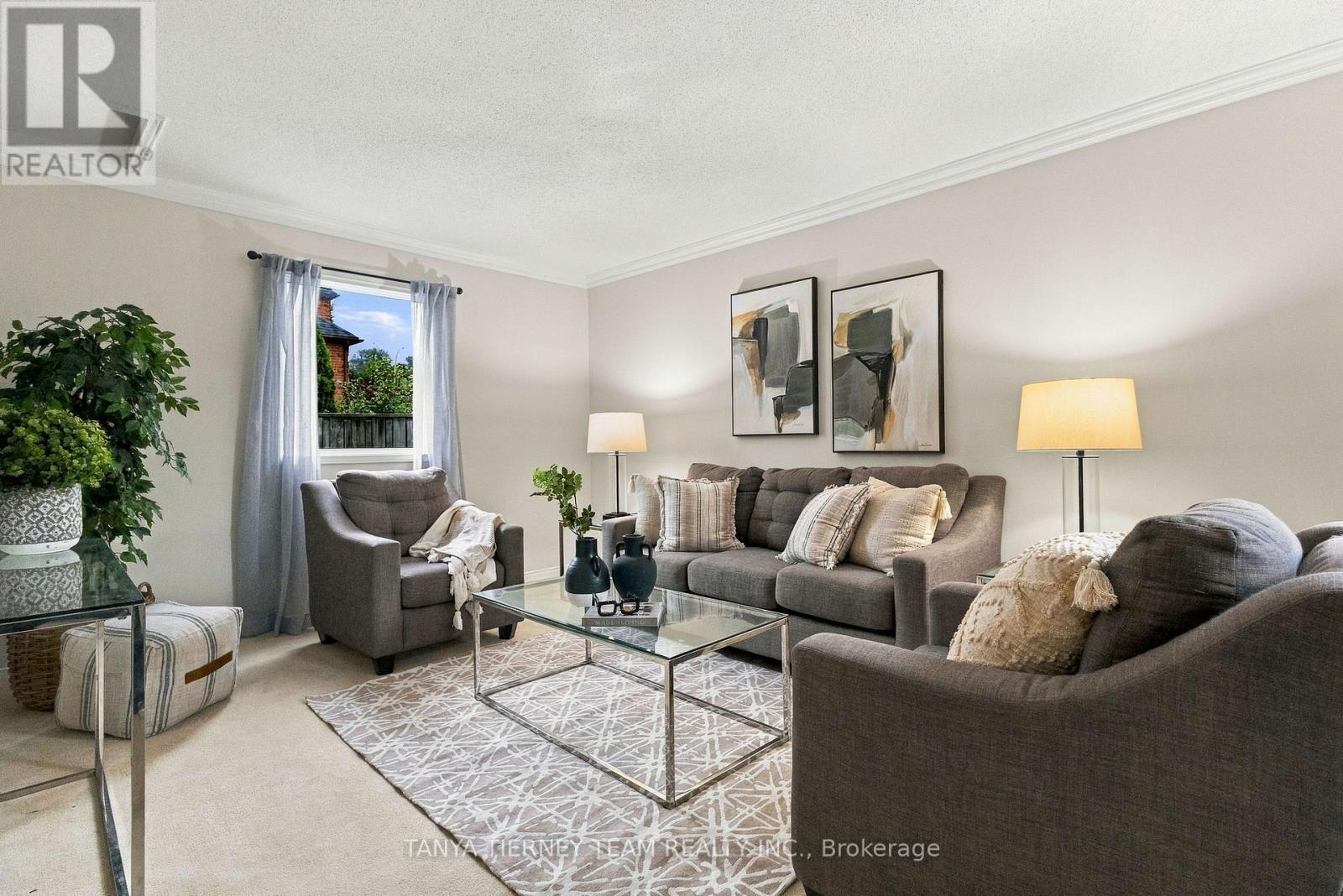 25 COULTON COURT - 7