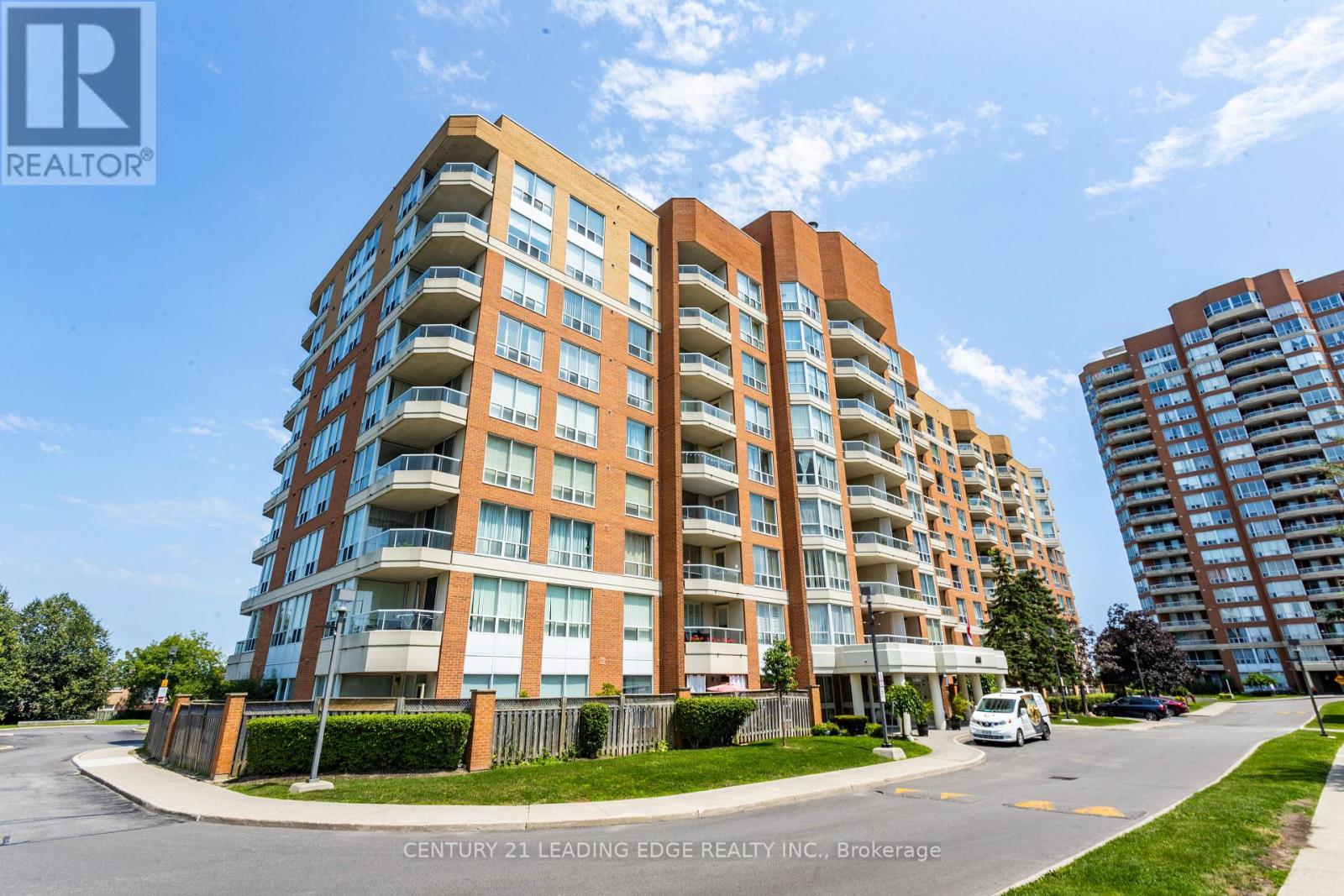 310- 480 Mclevin Avenue, Toronto, ON photo 1