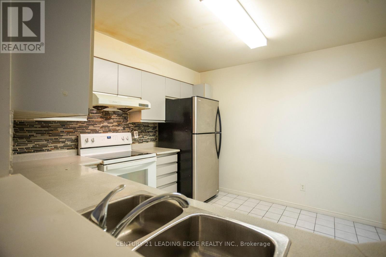 #310 480 MCLEVIN AVENUE - 9