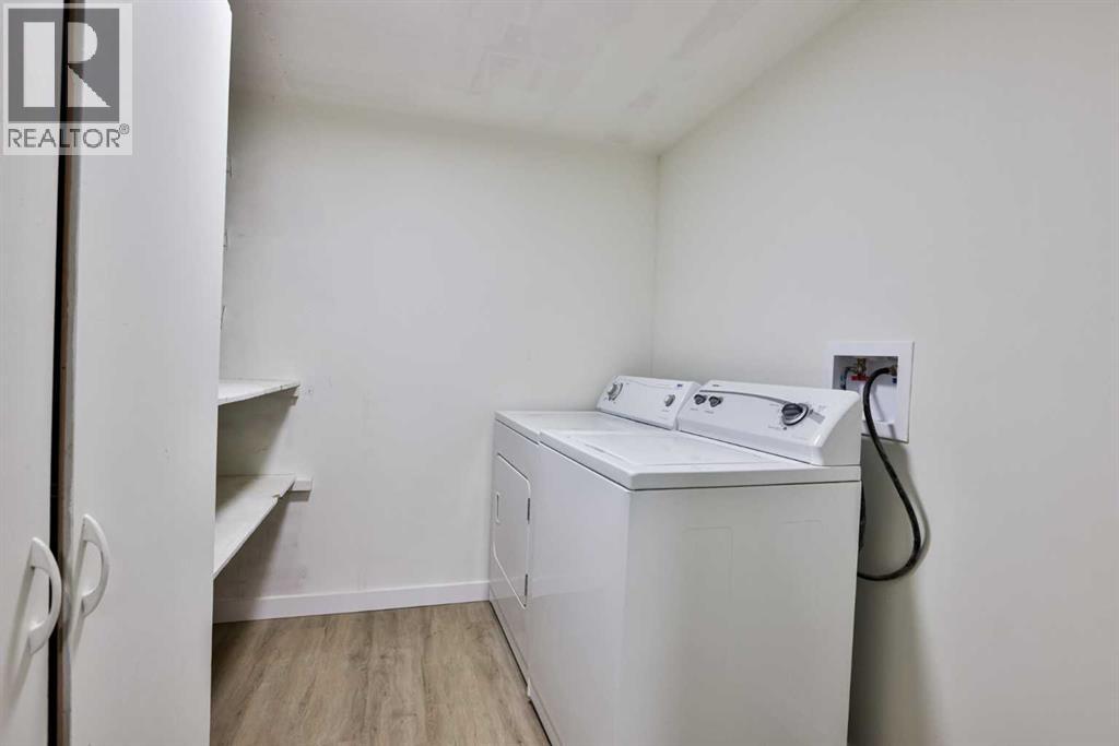 102 N 100 E - Image 18