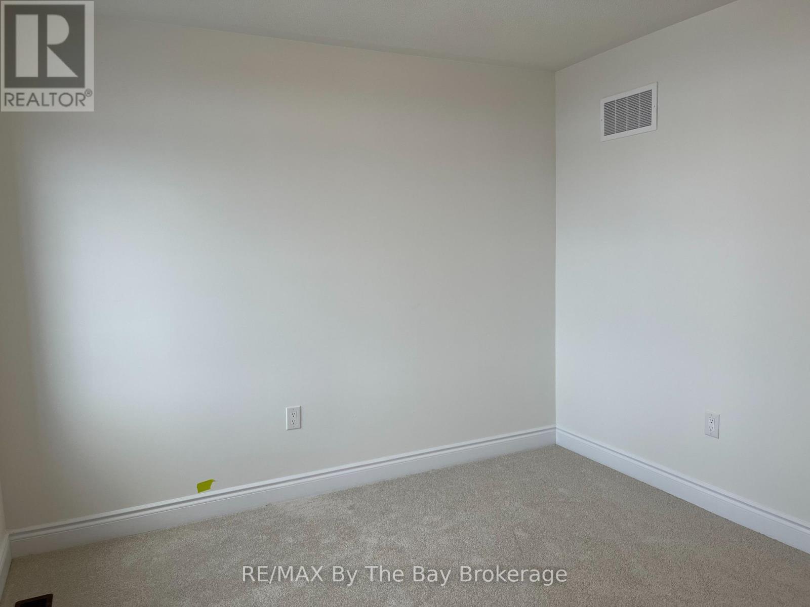 17 CARRIAGE Lane, Wasaga Beach photo 17