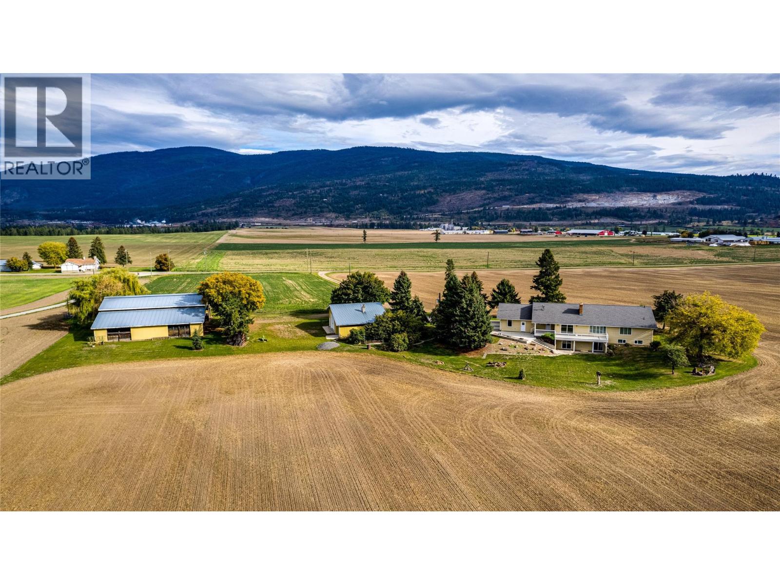 683 Clinton Road - 14