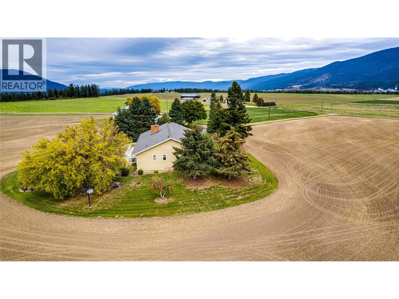 683 Clinton Road - Image 25