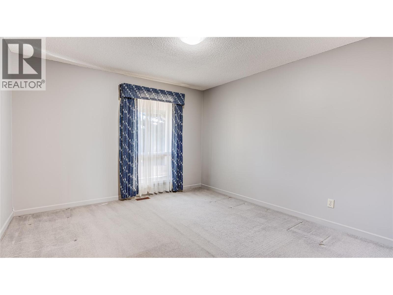 683 Clinton Road - 41