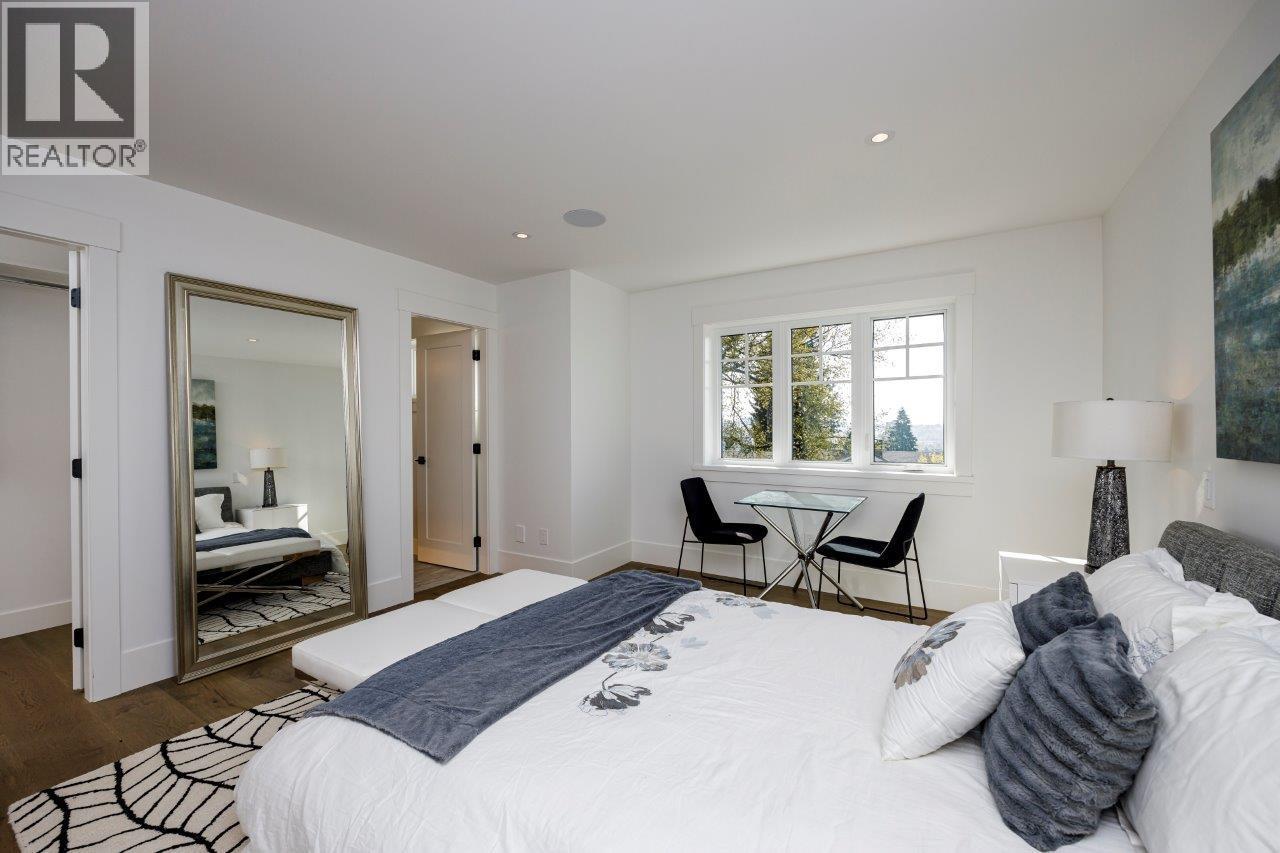 1028 CALVERHALL STREET, North Vancouver