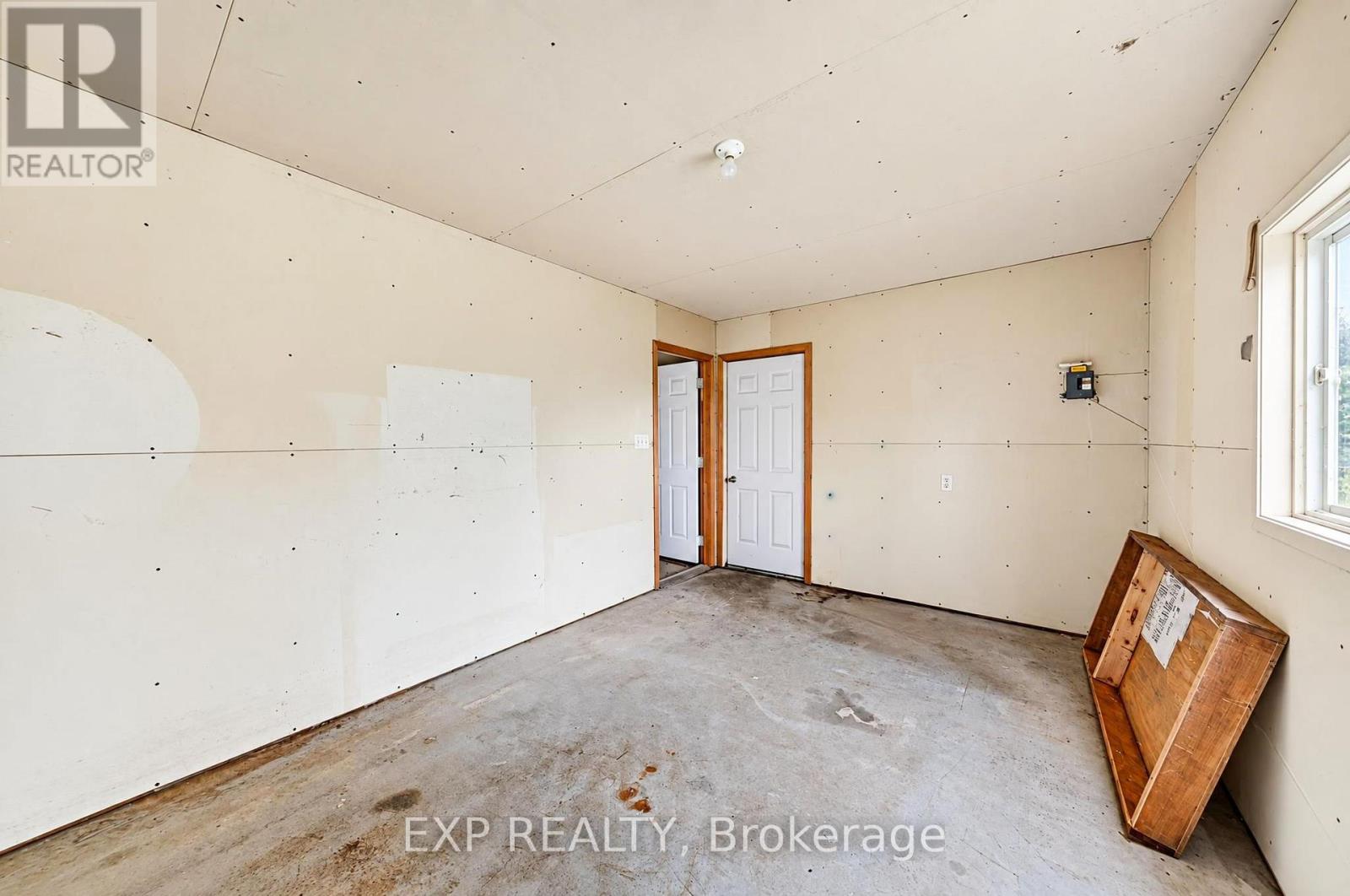 607 Duclos Point Road, Georgina, ON photo 13