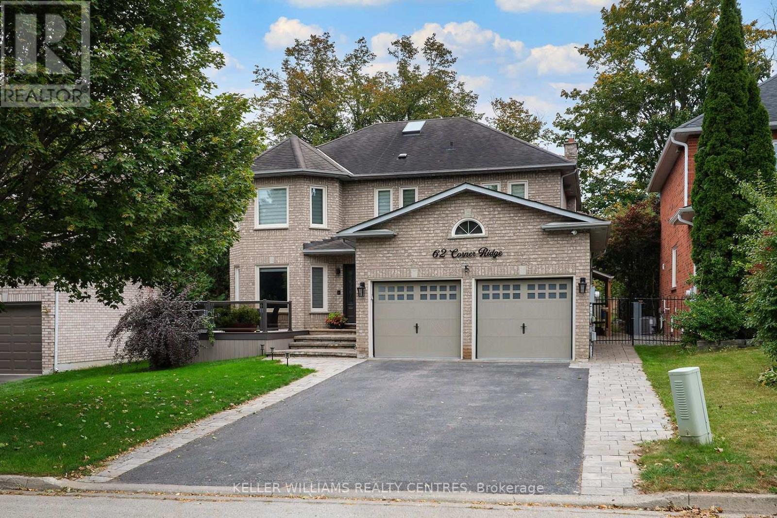 62 CORNER RIDGE ROAD, Aurora (Aurora Highlands)