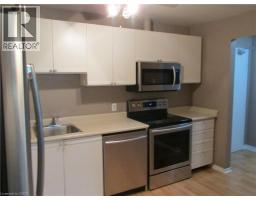 Foyer - 5 Niagara Street Unit# 203, Grimsby, ON L3M5A3 Photo 8