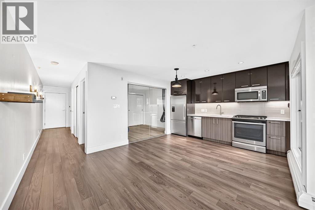 323, 510 Edmonton Trail NE, Calgary
