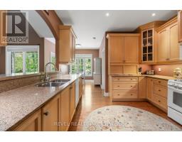 23 Laddie Lane, Springwater, ON L9X0C3 Photo 16