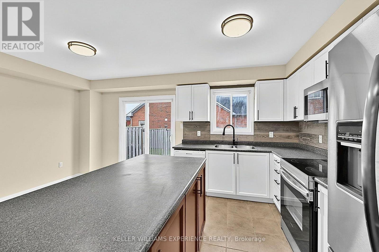 78 Commonwealth Road, Barrie, ON photo 12
