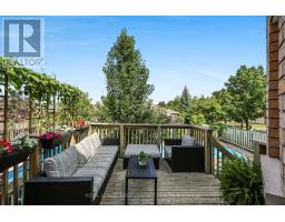 1 Brown Wood Drive, Barrie, ON L4M6N4 Photo 13