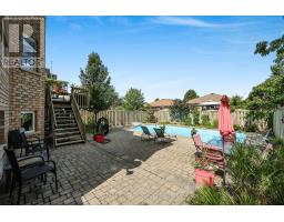 1 Brown Wood Drive, Barrie, ON L4M6N4 Photo 14