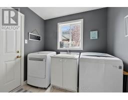 1 Brown Wood Drive, Barrie, ON L4M6N4 Photo 17