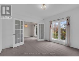 Laundry room - 212 - 5 Greenwich Street, Barrie, ON L4N7Y8 Photo 8