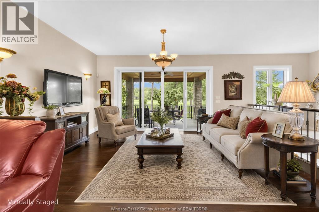 44 HILTON COURT - 14
