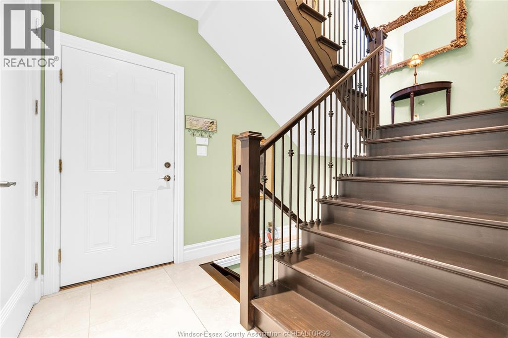 44 HILTON COURT - 24