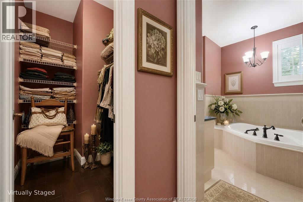 44 HILTON COURT - 16
