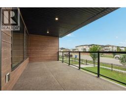 304 Grassland Boulevard W - photo 15