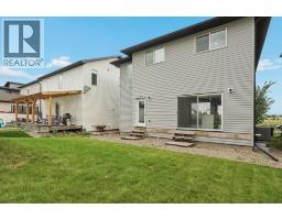 304 Grassland Boulevard W - photo 44