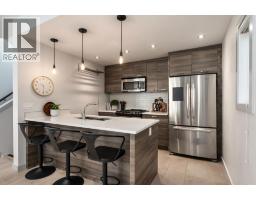 2, 1739 36 Avenue SW - photo 5