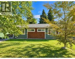 1033-1035 Rosamund Road, Gibsons, BC V0N1V3 Photo 25