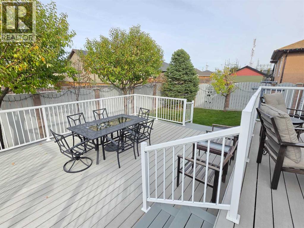 725 27 Street - 33