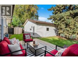 151 Fyffe Road SE - photo 37